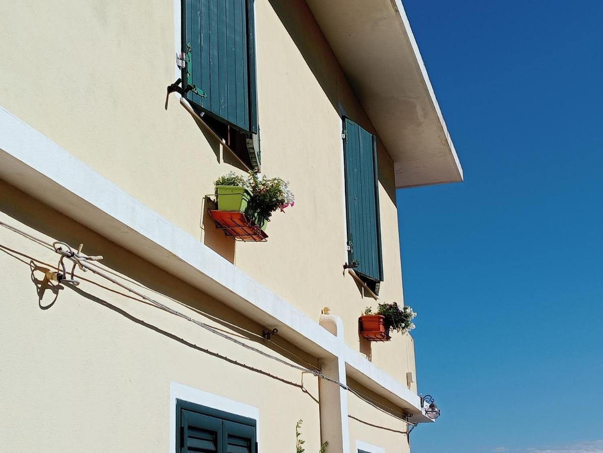 Locanda D'Ogliastra, Triei Bagian luar foto